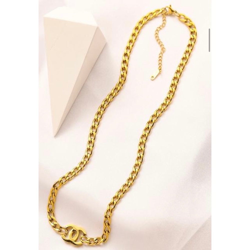 CC Gold chain